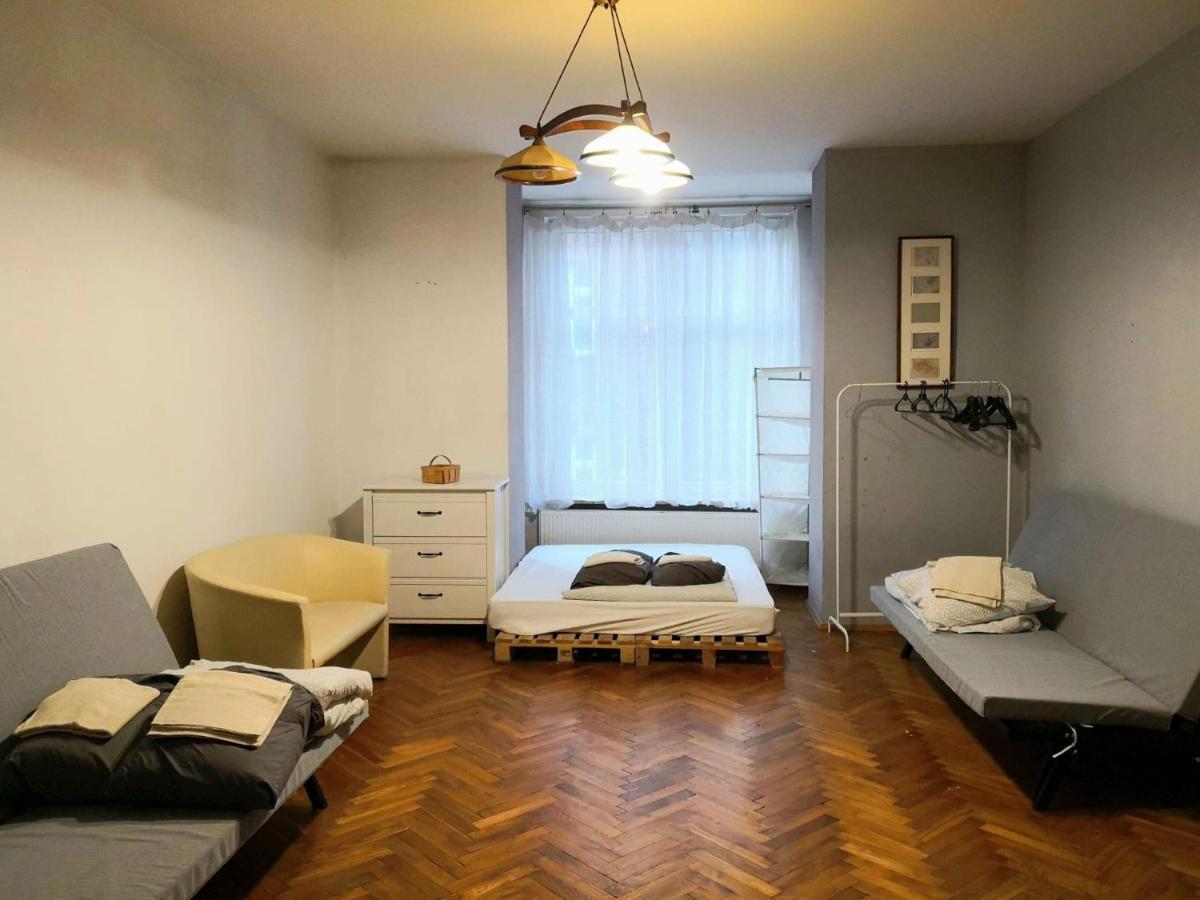 Spacious Apartment Krakow Exterior photo